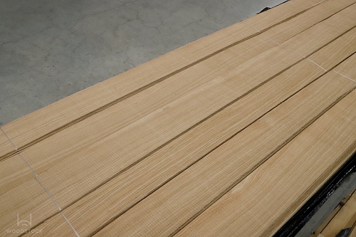 Натуральный шпон Дуб 3D