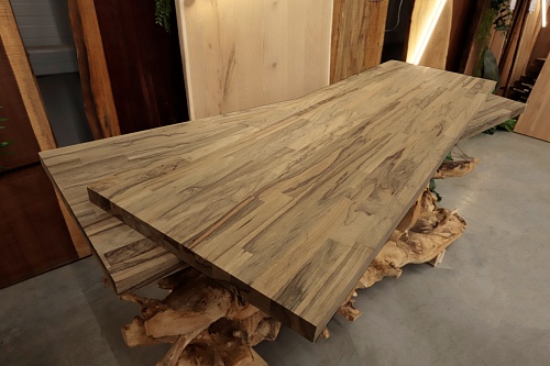 Мебельный щит из Блэк Офрама сращенного Мебельный щит из Блэк Офрама сращенного