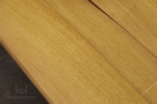 Натуральный шпон Мовингу Натуральный шпон Мовингу