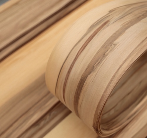 Натуральный шпон Орех сатиновый (Red Gum) Натуральный шпон Орех сатиновый (Red Gum)