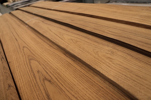 Натуральный шпон Тик Натуральный шпон Тик