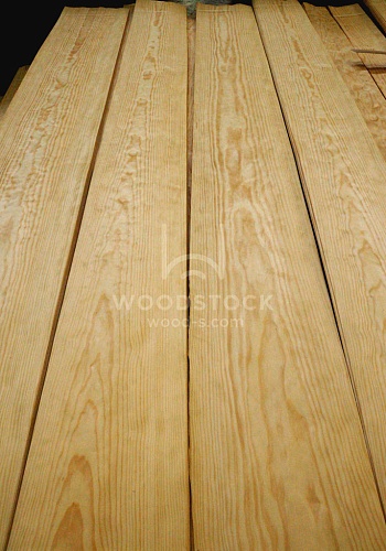 Натуральный шпон Сосна Натуральный шпон Сосна