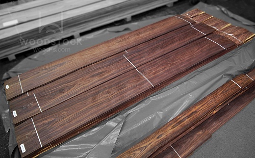 Натуральный шпон Палисандр индийский Натуральный шпон Палисандр индийский