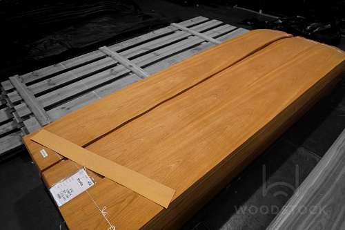 Натуральный шпон Ятоба Натуральный шпон Ятоба