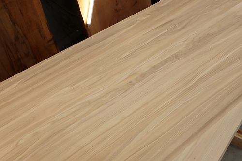 Мебельный щит из Ясеня белого цельноламельного