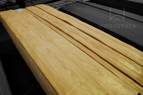 Натуральный шпон Сосна Натуральный шпон Сосна