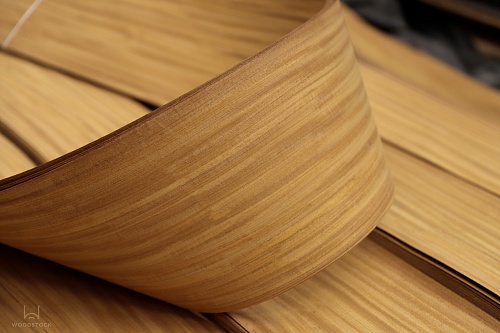 Натуральный шпон Афромозия