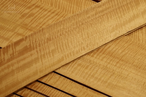 Натуральный шпон Мовингу FRISSE