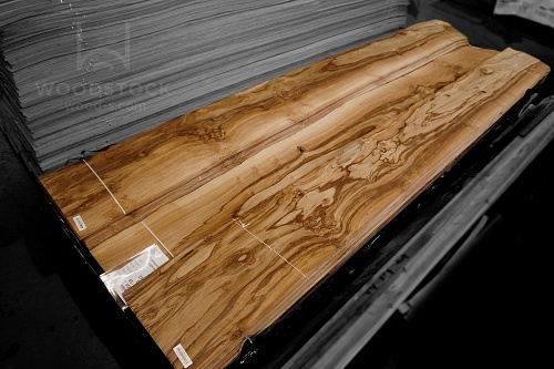 Натуральный шпон Черепаховое дерево Натуральный шпон Черепаховое дерево