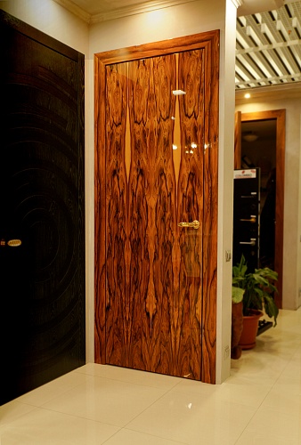 Натуральный шпон Палисандр Сантос