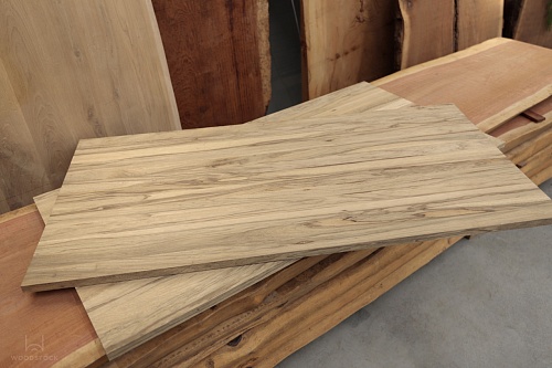 Мебельный щит из Блэк Офрама цельноламельного Мебельный щит из Блэк Офрама цельноламельного