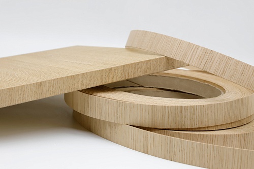 Кромка с вертикальной текстурой из натурального шпона Дуб