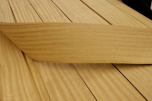 Натуральный шпон Ироко Натуральный шпон Ироко