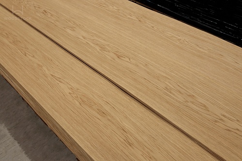 Натуральный шпон Дуб Натуральный шпон Дуб