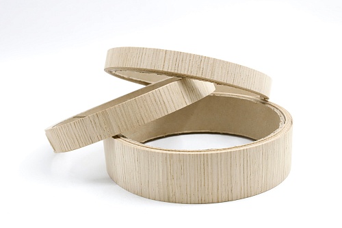 Кромка с вертикальной текстурой из натурального шпона Дуб