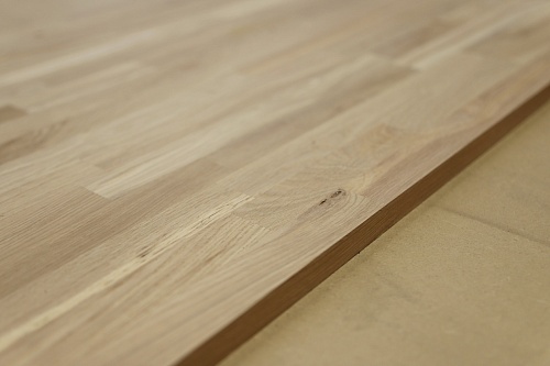 Мебельный щит из дуба сращенный  C/C 20х600х3000 Мебельный щит из дуба сращенный  C/C 20х600х3000