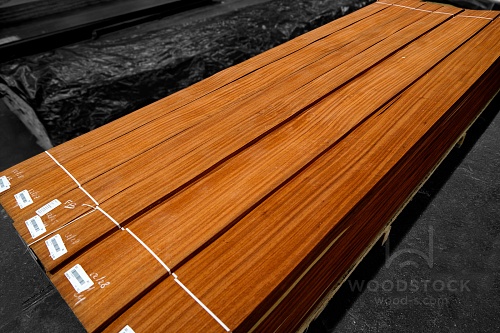 Натуральный шпон Падук