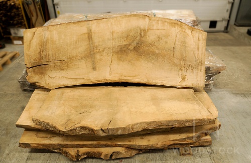 Пиломатериалы Слэбы из дуба Пиломатериалы Слэбы из дуба