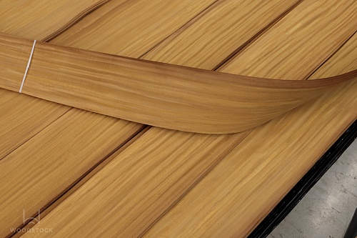 Натуральный шпон Афромозия