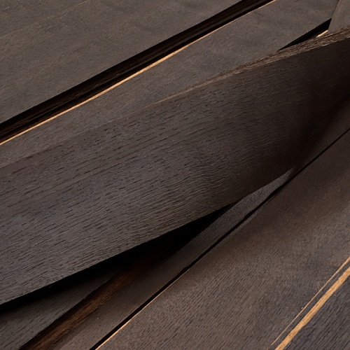 Натуральный шпон Дуб мореный Натуральный шпон Дуб мореный