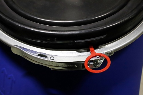 Клей ПВА Клейберит 303.0 (130 кг) Клей ПВА Клейберит 303.0 (130 кг)