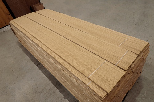 Натуральный шпон Дуб Натуральный шпон Дуб