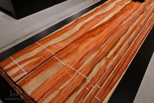 Натуральный шпон Такула Натуральный шпон Такула