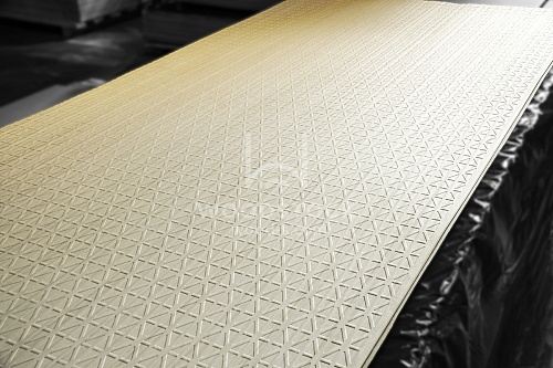 Серия GROOVY GY.001 FRAME Серия GROOVY GY.001 FRAME