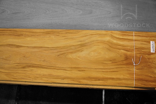 Натуральный шпон Пероба Мика Натуральный шпон Пероба Мика