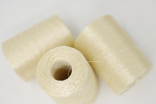 Клеевая нить для сращивания шпона