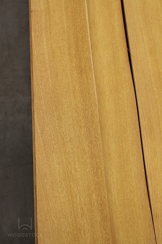 Натуральный шпон Мовингу Натуральный шпон Мовингу