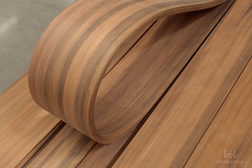 Натуральный шпон Мансония Натуральный шпон Мансония