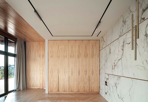 Натуральный шпон Клен Gusano Натуральный шпон Клен Gusano