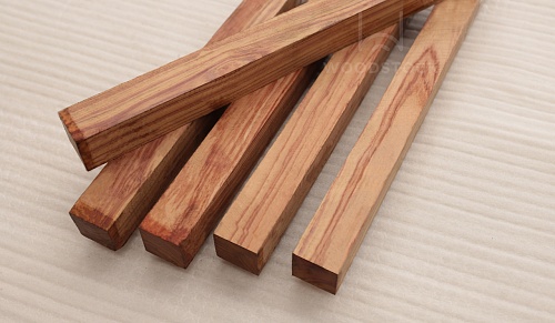 Бруски Байя Розовое дерево [Bahia Rosewood]