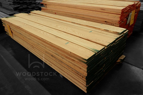 Пиломатериалы Дуб американский 26 мм Пиломатериалы Дуб американский 26 мм