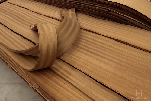 Натуральный шпон Биболо Натуральный шпон Биболо