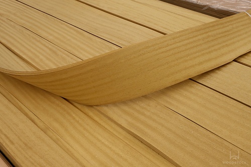 Натуральный шпон Ироко Натуральный шпон Ироко