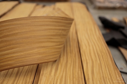 Натуральный шпон Афромозия