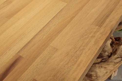 Мебельный щит из Ироко сращенного Мебельный щит из Ироко сращенного