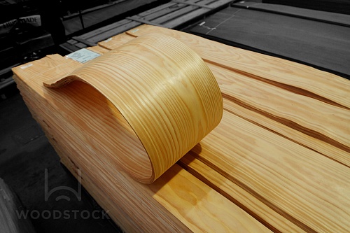 Натуральный шпон Сосна Натуральный шпон Сосна