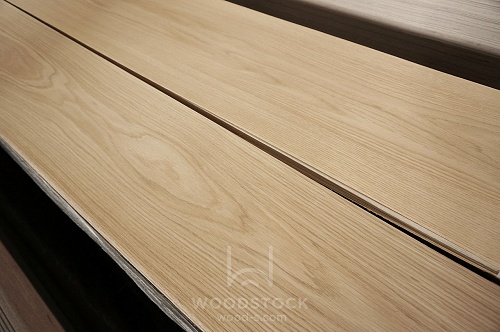 Натуральный шпон Дуб белый Натуральный шпон Дуб белый