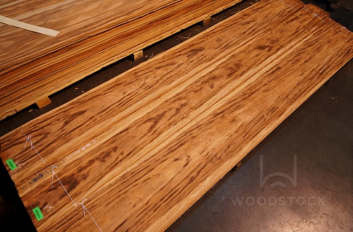 Натуральный шпон Тайгервуд Goncalo Alves Натуральный шпон Тайгервуд Goncalo Alves