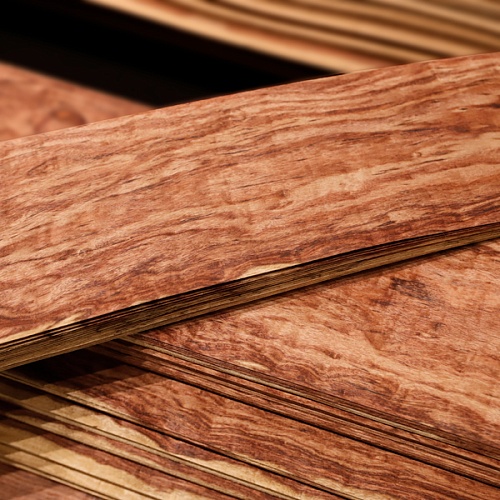 Натуральный шпон Гренадилло "Wild"