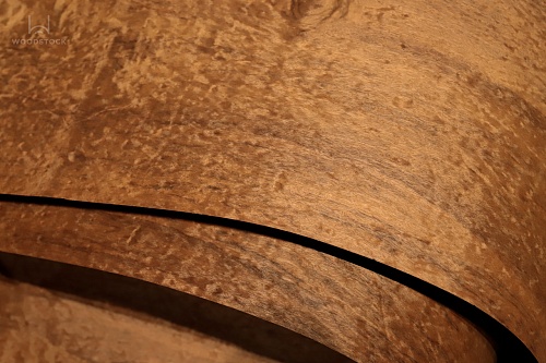 Натуральный шпон Имбайя Натуральный шпон Имбайя