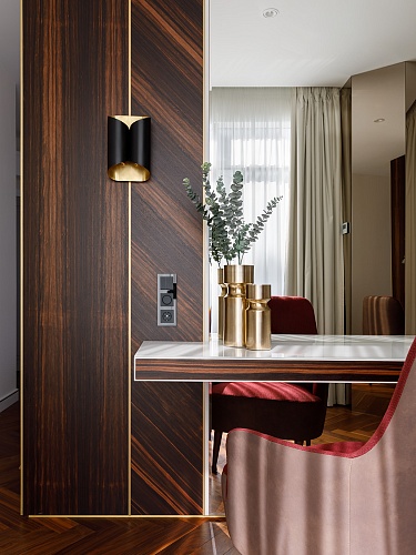 Натуральный шпон Эбиара (Берлиния) Натуральный шпон Эбиара (Берлиния)