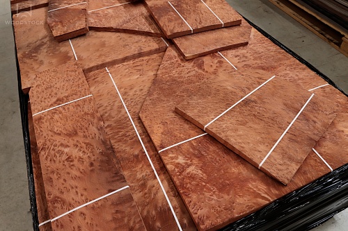 Натуральный шпон Вавона корень Натуральный шпон Вавона корень