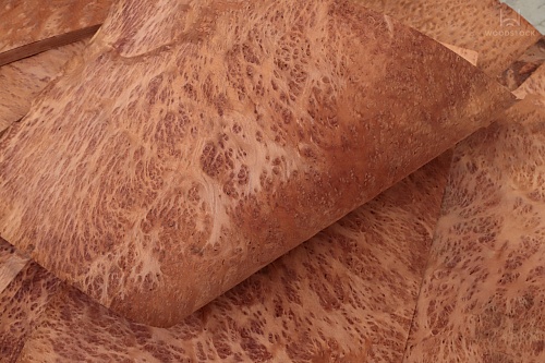 Натуральный шпон Вавона корень Натуральный шпон Вавона корень