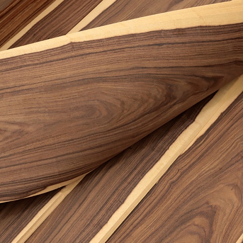 Натуральный шпон Гренадилло Натуральный шпон Гренадилло