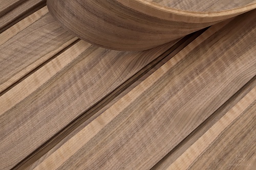 Натуральный шпон Орех американский Frize Натуральный шпон Орех американский Frize