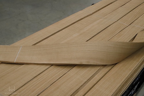 Натуральный шпон Дуб 3D